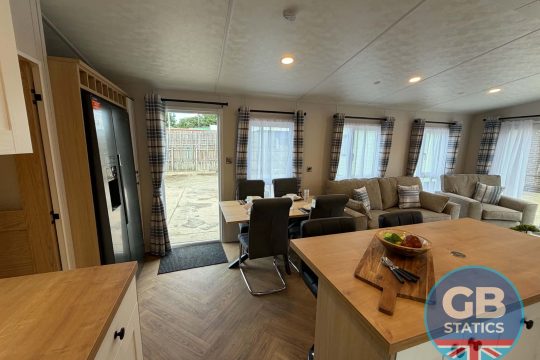 2027 Delta Superior Deluxe 40x14ft 2 bed