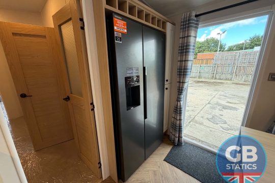 2027 Delta Superior Deluxe 40x14ft 2 bed
