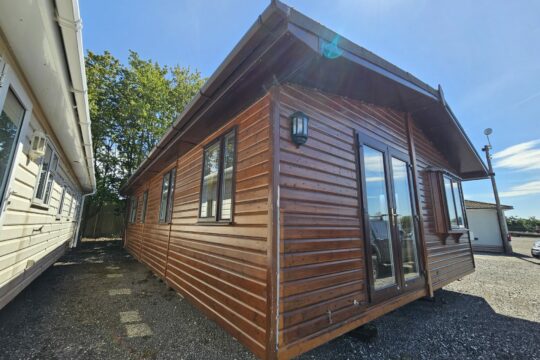 2007 Cosalt Lautrec Lodge 32x20ft