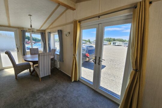2007 Cosalt Lautrec Lodge 32x20ft