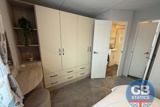 2027 Delta Danbury 38x12ft 2 bed