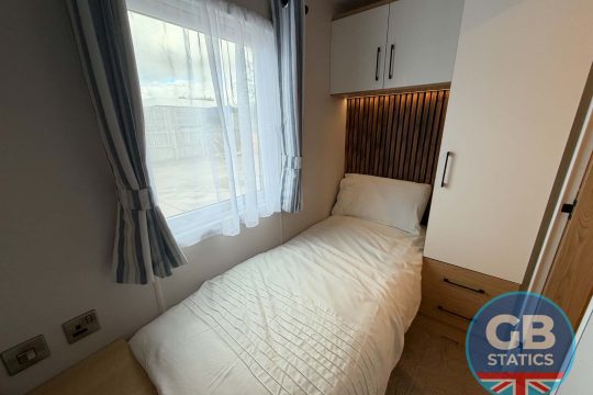 2027 Delta Superior Deluxe 40x14ft 2 bed