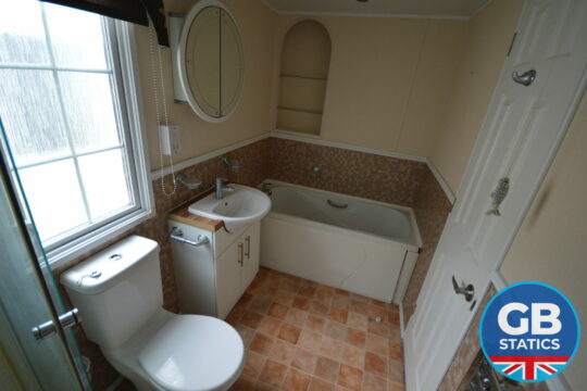 2005 ABI Westwood 40 13 2 Bed DG CH FD