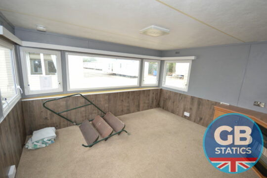 1998 Willerby Granada 2 bed DG PROJECT VAN