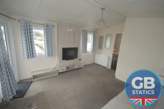 2014 Delta Destiny 2 bed DG CH