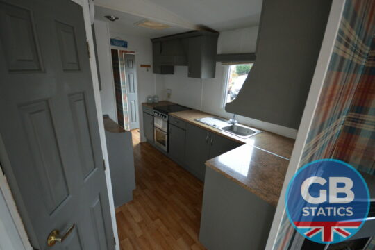 2002 Cosalt Sandhurst 2 bed 32x12ft DG PROJECT VAN