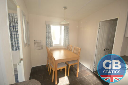 2014 Delta Destiny 2 bed DG CH