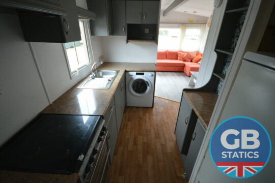 2002 Cosalt Sandhurst 2 bed 32x12ft DG PROJECT VAN