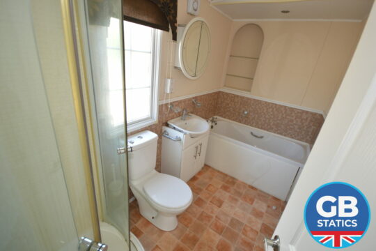 2005 ABI Westwood 40 13 2 Bed DG CH FD