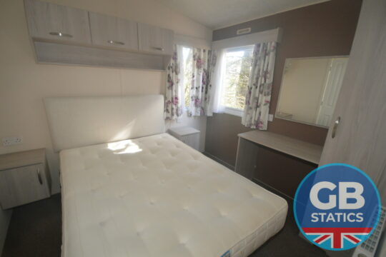 2014 Delta Destiny 2 bed DG CH