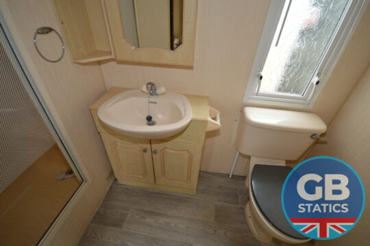 1998 Willerby Granada 2 bed DG PROJECT VAN