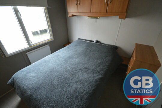 2002 Cosalt Sandhurst 2 bed 32x12ft DG PROJECT VAN