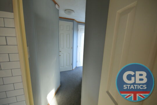 2003 Willerby Majestic 2 bed DG & CH