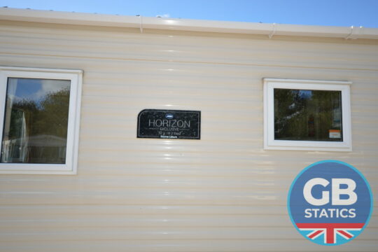 2015 ABI Horizon 2 bed 32x10ft DG