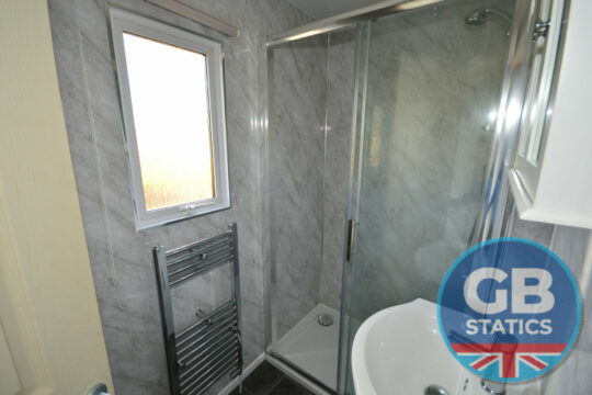 2003 Willerby Majestic 2 bed DG & CH