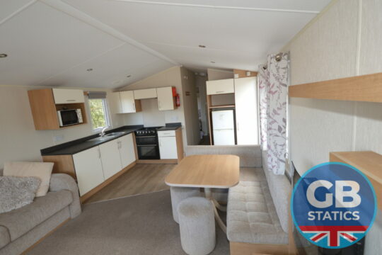 2018 Willerby Seasons 3 bed DG CH