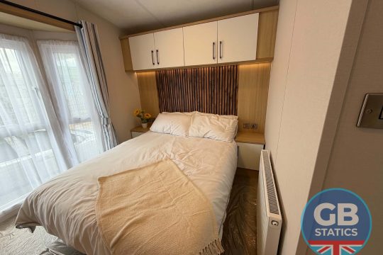 2027 Delta Superior Deluxe 40x14ft 2 bed