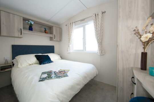 2025 Delta Avalon 28x10ft 2 bed SITED AT TINGDENE MABLETHORPE