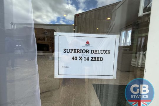 2027 Delta Superior Deluxe 40x14ft 2 bed