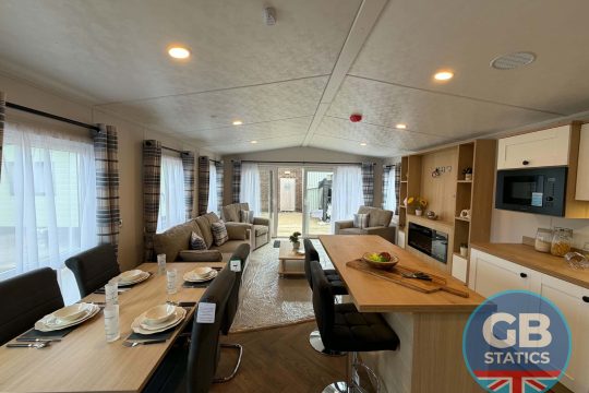2027 Delta Superior Deluxe 40x14ft 2 bed